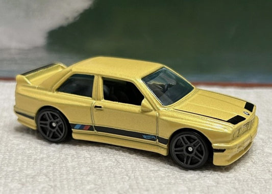 Hot Wheels 2024 #195/250 '92 BMW M3, NEW/LOOSE, canary yellow