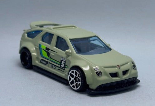 Hot Wheels 2025 #205/250 Pontiac Aztek Custom, NEW/LOOSE, fern green