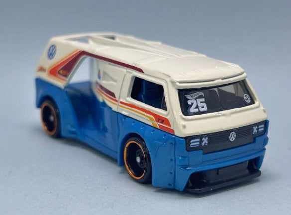 Hot Wheels 2025 #200/250 VW T3 Custom, NEW/LOOSE, blue & beige