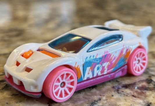 Hot Wheels Multipack Exclusive Synkro, NEW/LOOSE, white