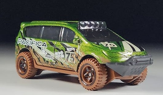 Hot Wheels 2023 #088/250 Chrysler Pacifica, NEW/LOOSE, metalflake mud green