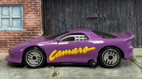 Hot Wheels 1993 #202 '93 Camaro, NEW/LOOSE, purple