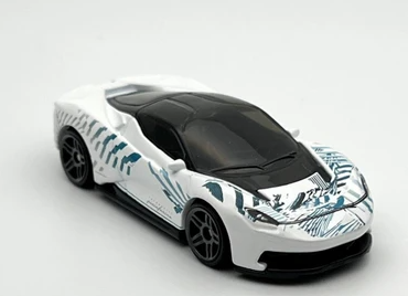 Hot Wheels 2023 #108/250 Automobili Pininfarina Battista, white