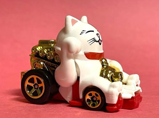 Hot Wheels 2025 #234/250 Feline Lucky, NEW/LOOSE, white