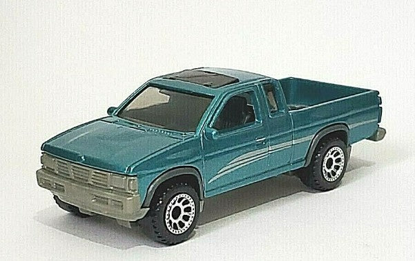 Matchbox 2021 #038/100 '95 Nissan Hardbody, NEW/LOOSE, teal