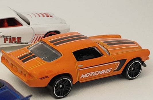 Hot Wheels 2018 #346/365 '70 Camaro, NEW/LOOSE, orange