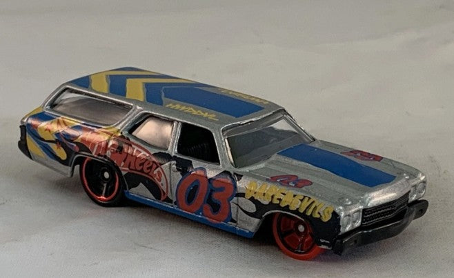 Hot Wheels 2018 HW Daredevils 1/5 Chevelle SS Wagon, NEW/LOOSE, silver