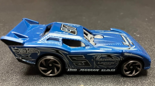 Hot Wheels 2026 Multipack Exclusive Maximum Leeway, NEW/LOOSE, blue