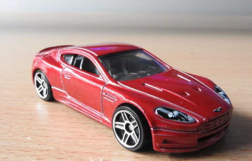 Hot Wheels 2015 #250/250, Aston Martin DBS, NEW/LOOSE, metalflake maroon