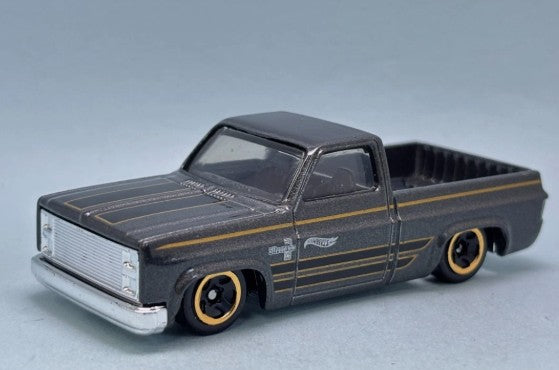Hot Wheels 2025 #157/250 '83 Chevy Silverado, NEW/LOOSE, dark metalflake grey
