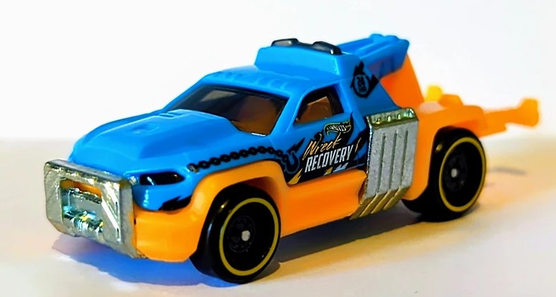 Hot Wheels 2023 Multipack Exclusive, Repo Duty, NEW/LOOSE, blue