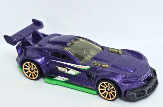 Hot Wheels 2026 #024/250 Track Ripper, NEW/LOOSE, metalflake purple