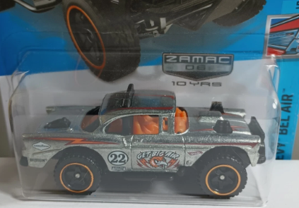 Hot Wheels 2022 #112/250 Big-Air Bel-Air, NEW/LOOSE, zamac