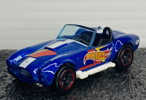 Hot Wheels 2022 #152/250 Shelby Cobra 427 S/C, NEW/LOOSE, dark blue