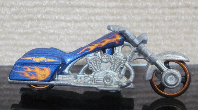 Hot Wheels 2016 #133/250 Bad Bagger, TREASURE HUNT, NEW/LOOSE, metalflake blue