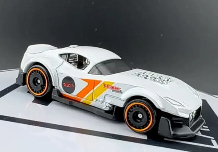 Hot Wheels 2026 Multipack Exclusive, Muscle and Blown, NEW/LOOSE, white