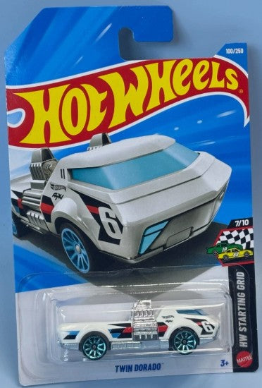 Hot Wheels 2026 #100/250, Twin Dorado, white