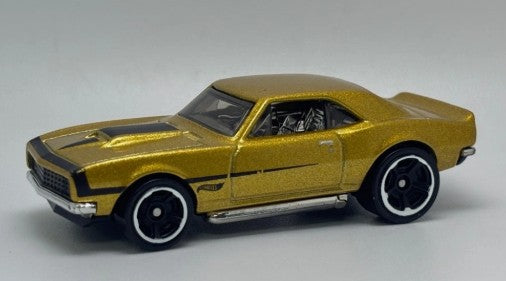 Hot Wheels 2026 #056/250 '67 Camaro, NEW/LOOSE, metalflake gold