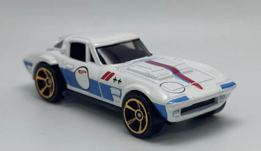 Hot Wheels 2026 #097/250 Corvette Grand Sport, NEW/LOOSE, white