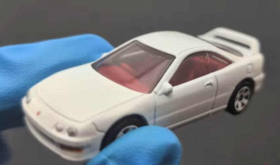 Matchbox 2025 #052/125, 1997 Acura Integra Type R (left hand drive), NEW/LOOSE, white