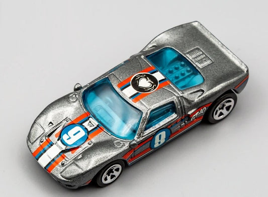 Hot Wheels 2003 #173, Ford GT-40, NEW/LOOSE, metallic grey