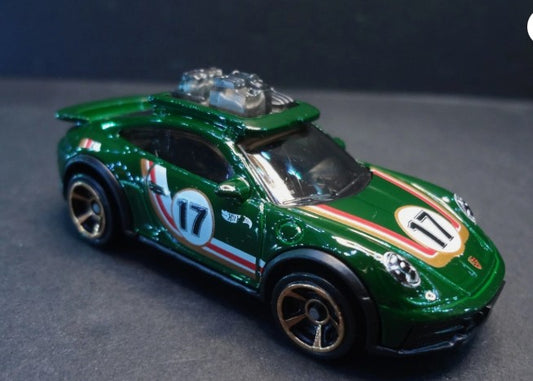 Hot Wheels 2025 #154/250 Porsche 911 Rallye, NEW/LOOSE, dark green