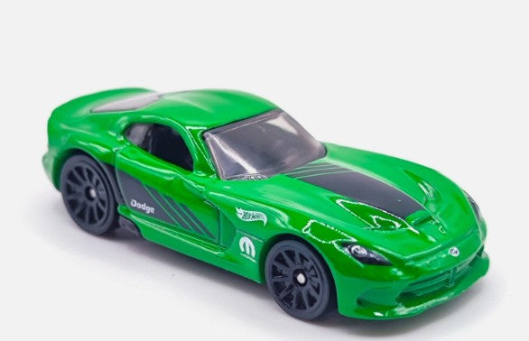 Hot Wheels 2026 Multipack Exclusive, 2013 SRT Viper, NEW/LOOSE, green