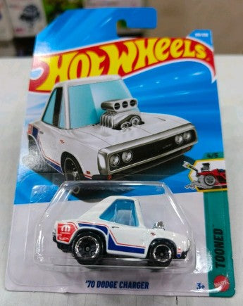 Hot Wheels 2026 #188/250, '70 Dodge Charger (Tooned), white