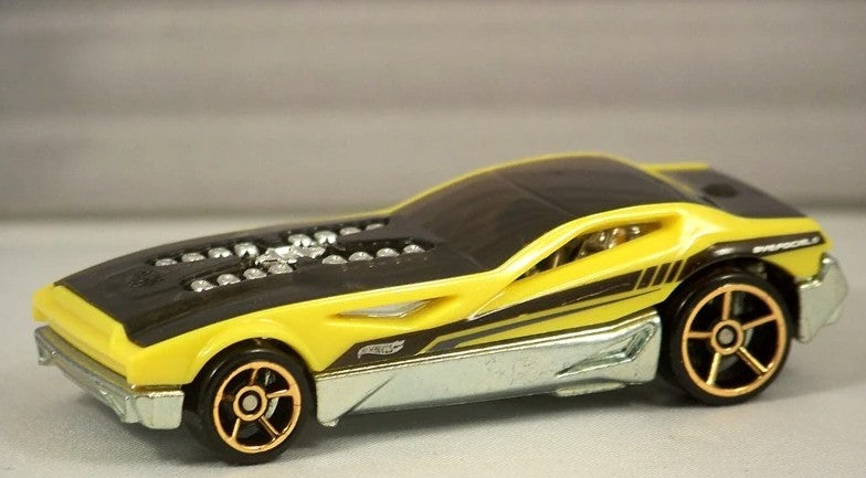 Hot Wheels 2011 #147/240, Bye Focal II, PREOWNED/LOOSE, yellow (FTE)