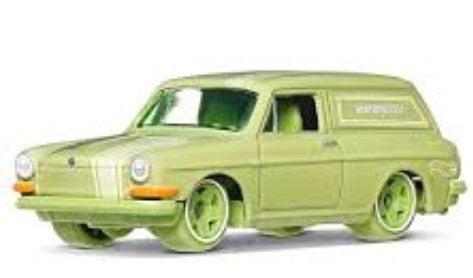 Hot Wheels 2026 Pantone Mix 2 2/6, Custom '69 Volkswagen Squareback, NEW/LOOSE, earthy meadow