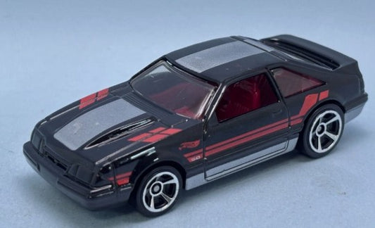 Hot Wheels 2025 #127/250 '92 Ford Mustang, NEW/LOOSE, black