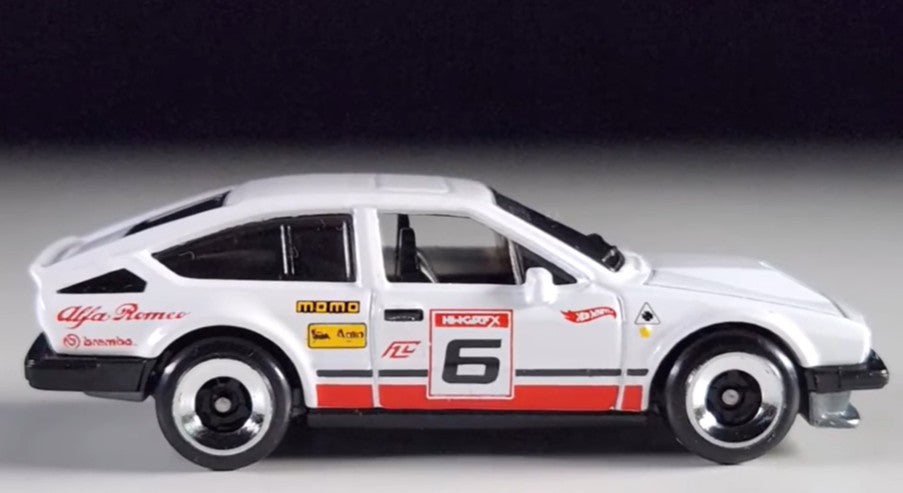 Hot Wheels 2023 #185/250 Alfa Romeo GTV6 3.0, NEW/LOOSE, white