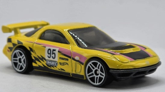 Hot Wheels 2025 #163/250, '95 Mazda RX-7 Drift, NEW/LOOSE, yellow