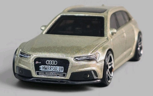 Hot Wheels 2026 #066/250 '17 Audi RS 6 Avant, NEW/LOOSE, metalflake champagne