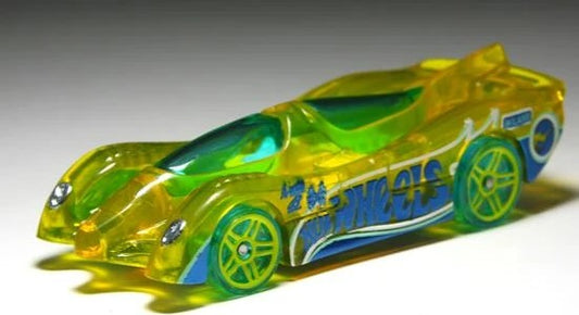 Hot Wheels 2020 #158/250, Power Pistons, NEW/LOOSE, TREASURE HUNT, clear yellow