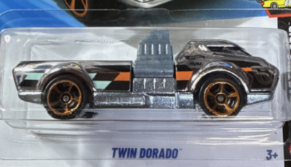 Hot Wheels 2026 #100/250, Twin Dorado, NEW/LOOSE, chrome