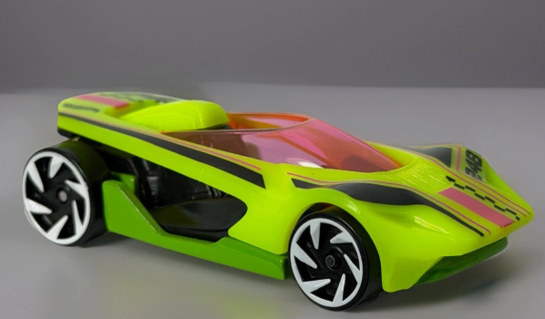 Hot Wheels 2026 Multipack Exclusive, HW Warp Speeder, NEW/LOOSE, neon yellow