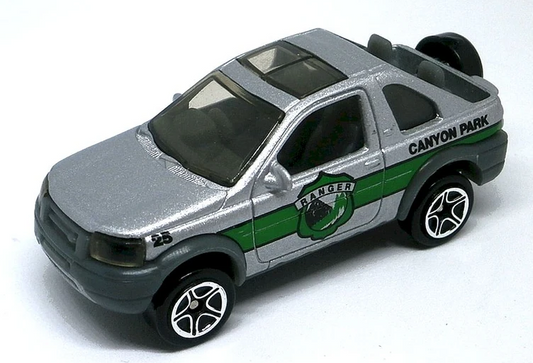 Matchbox 1999 #066/075, Land Rover Freelander, NEW/LOOSE, silver