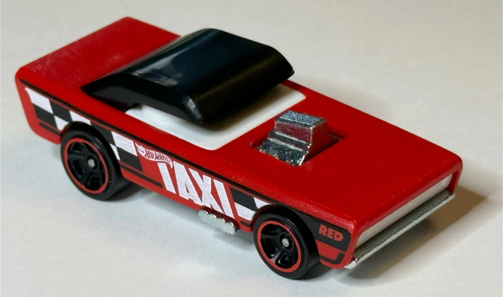 Hot Wheels 2025 #007/250 Small Bloc, TARGET RED EDITION, NEW/LOOSE, red