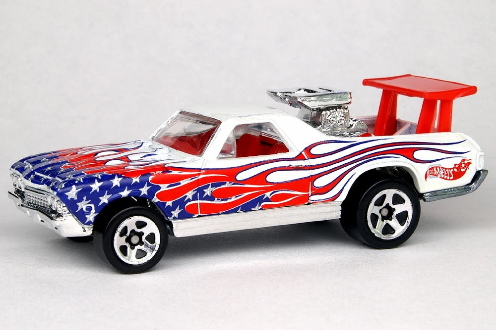 Hot Wheels 2002 #082/250 '68 El Camino, NEW/LOOSE, white
