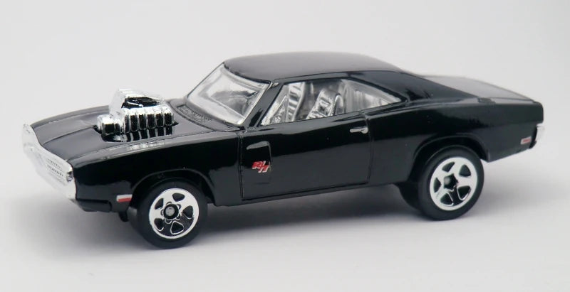 Hot Wheels 2013 #003/250 '70 Dodge Charger R/T, NEW/LOOSE, black