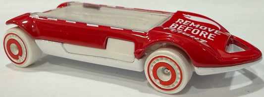 Hot Wheels 2026 #166/250, Twin Tags, NEW/LOOSE, red