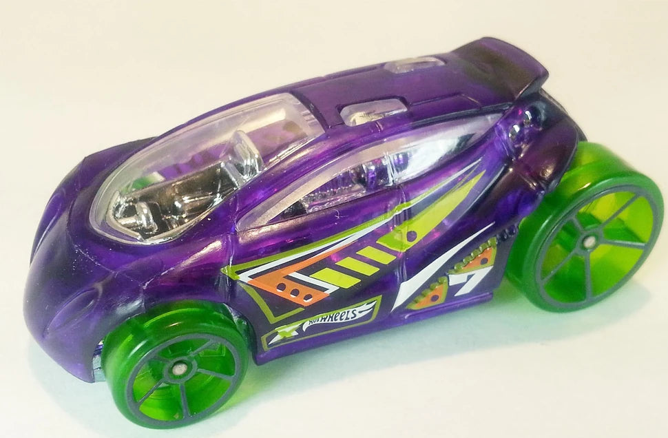 Hot Wheels 2016 #016/250, Vandetta, NEW/LOOSE, clear purple