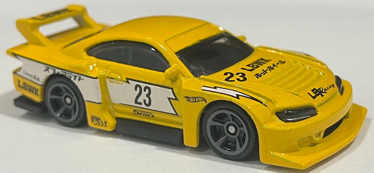Hot Wheels 2022 #110/250 LB Super Silhouette Nissan Silvia (S15), NEW/LOOSE, yellow
