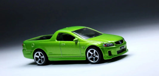 Matchbox Road Trip, '08 Holden VE UTE SSV, NEW/LOOE, green