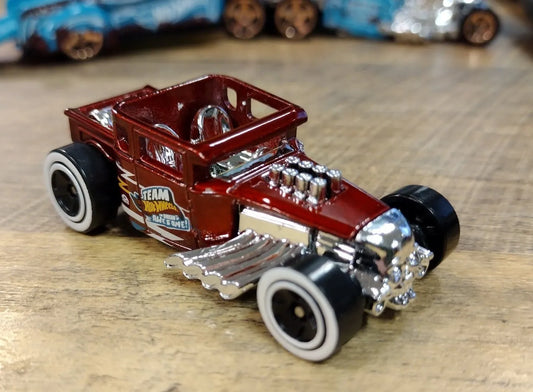 Hot Wheels 2023 #060/250 Bone Shaker, NEW/LOOSE, dark red