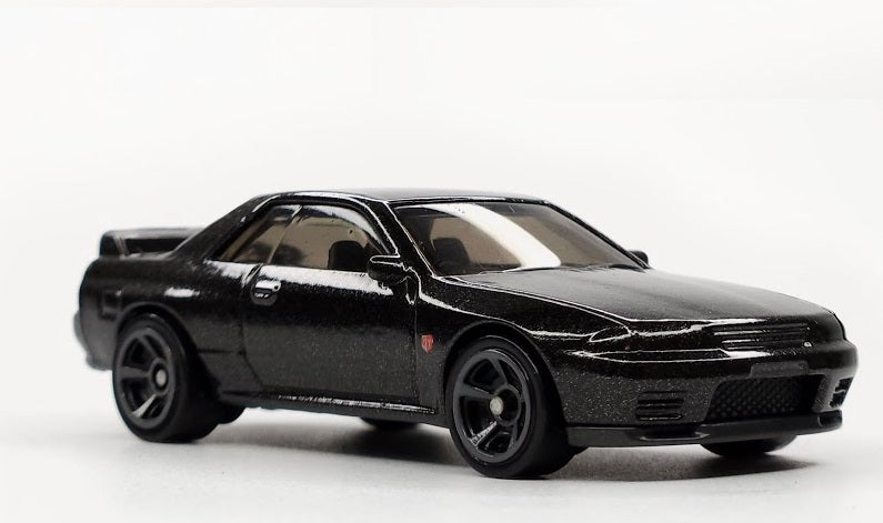 Hot Wheels 2025 #004/250 Nissan Skyline GT-R (BNR32), NEW/LOOSE, black