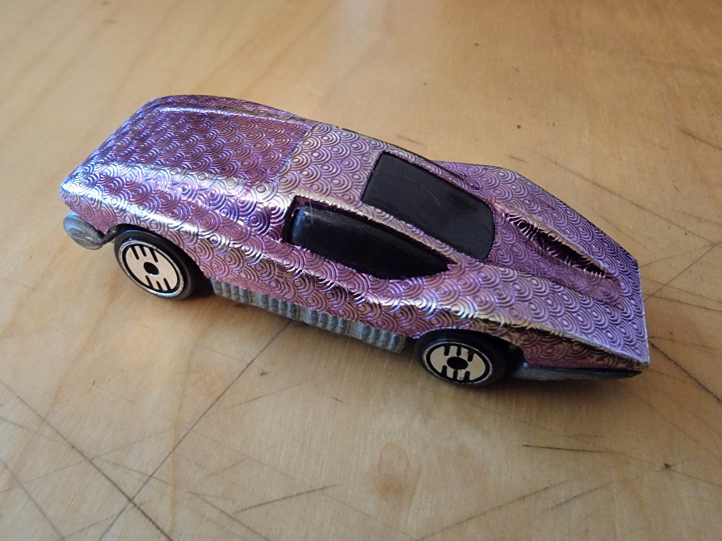 Hot Wheels 1992 #191 Aeroflash, PREOWNED/LOOSE, pink chrome textured