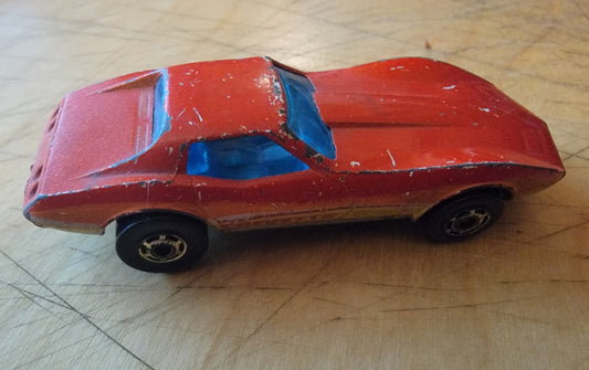 Hot Wheels 1983 Corvette Stingray, PREOWNED/LOOSE, red