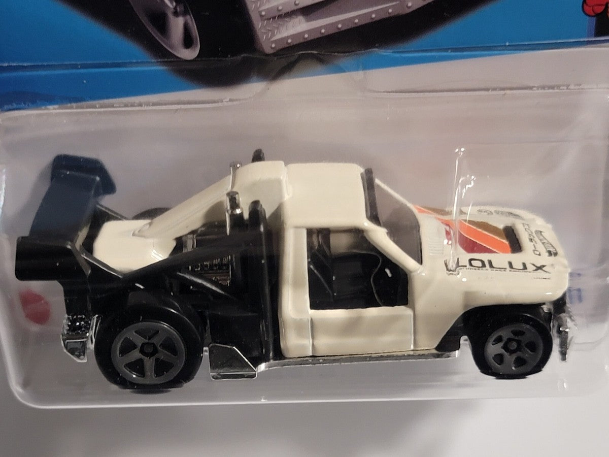 Hot Wheels 2023 #080/250 Lolux, NEW/LOOSE, white